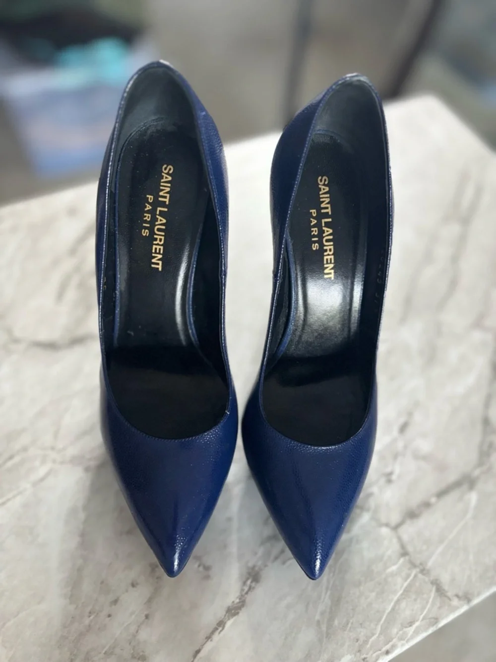 EUC SAINT LAURENT Classic Navy Women's Elegant Pointed-Toe Stilettos 5”. Sz 37.5